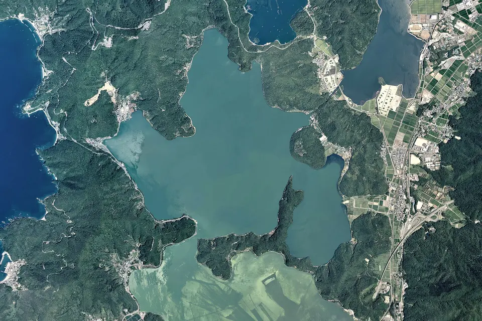 三方五湖の風景